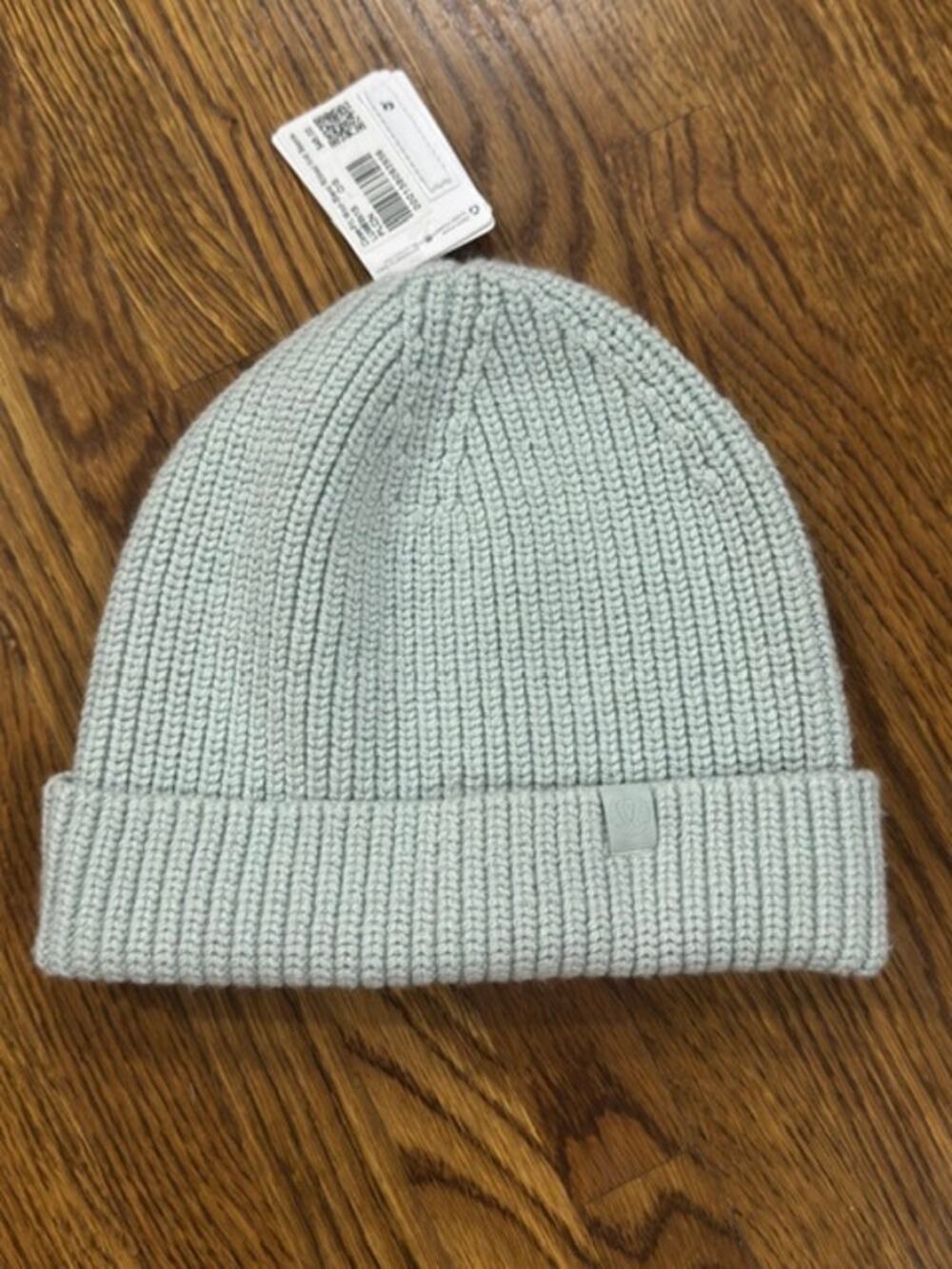 NWT Lululemon Close-Fit Wool-Blend Ribbed Knit Beanie